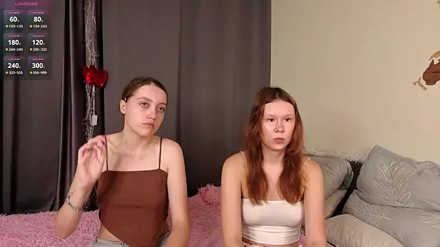 ArtieHazelip online show from July 29, 2026, 1:04 am