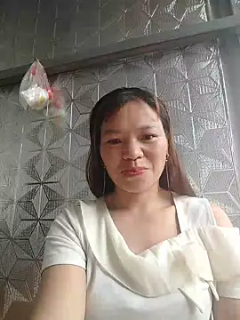 lya sexyy online show from June 5, 2026, 10:37 pm