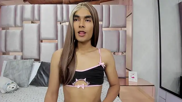 MiaBuny online show from July 17, 2026, 1:29 pm