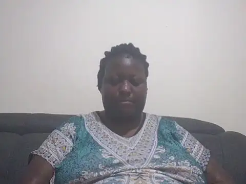 fat ebonyqueen online show from May 28, 2026, 2:25 pm