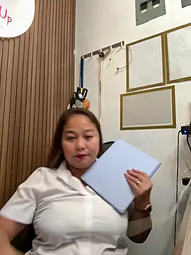 asian milfpinay online show from July 23, 2026, 3:48 am