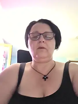 Diana Diafan online show from May 30, 2026, 9:06 am