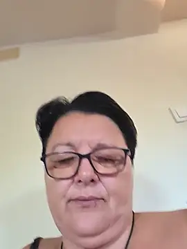 Diana Diafan online show from July 15, 2026, 5:02 am