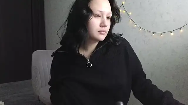 Tori cute online show from May 23, 2026, 12:16 am