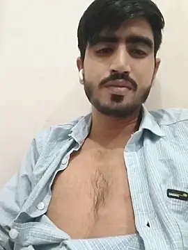 Play boy9351 online show from May 26, 2026, 2:13 pm