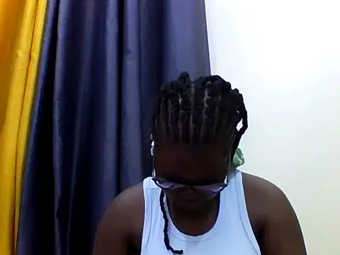 Snapshot of ladar chatting on July 22, 2026, 4:48 am ladar online show from July 22, 2026, 4:48 am