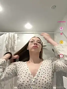 JulyOwens online show from July 17, 2026, 7:59 am