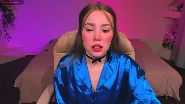 Muse228 online show from May 25, 2026, 7:09 pm
