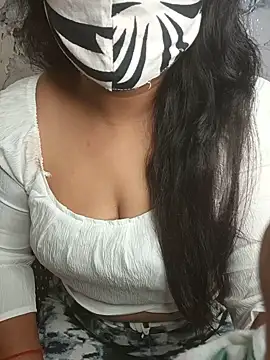 SonikaVerma online show from July 28, 2026, 5:25 am