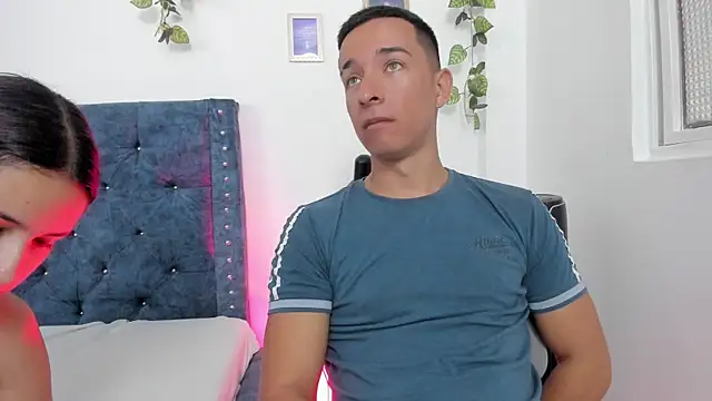 Snapshot of scarlett_777_dante chatting on July 2, 2026, 2:45 pm scarlett 777 dante online show from July 2, 2026, 2:45 pm