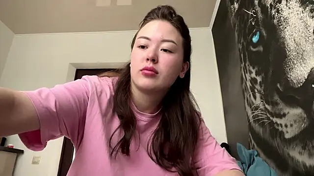 ChelsieThuman online show from May 24, 2026, 6:29 am