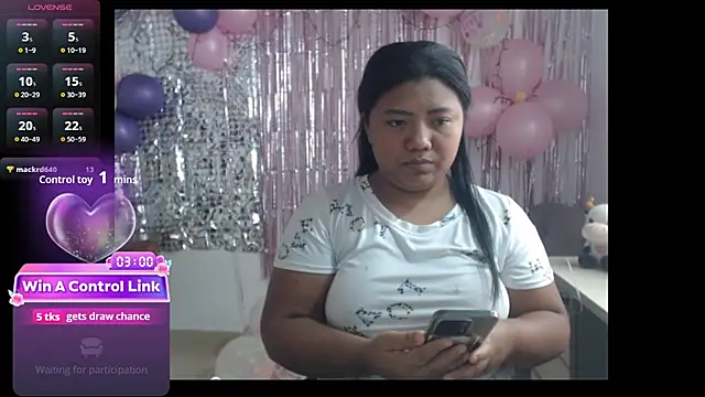 Ambber Smith online show from July 28, 2026, 2:13 pm