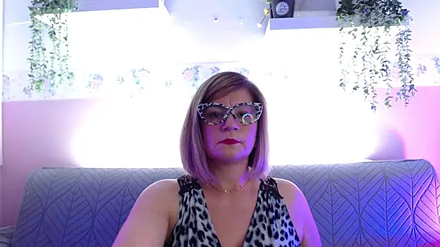 Samantha Brm online show from May 25, 2026, 8:26 pm