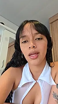 alicia kiss  online show from June 9, 2026, 1:23 pm