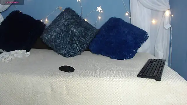 Snapshot of ayla-0 chatting on May 26, 2026, 1:18 pm ayla-0 online show from May 26, 2026, 1:18 pm