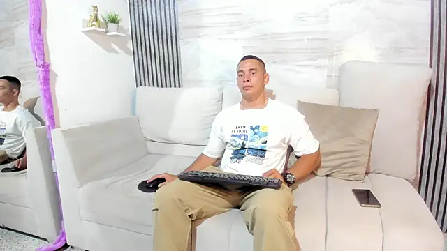Snapshot of dylan_viper chatting on May 28, 2026, 3:04 am dylan viper online show from May 28, 2026, 3:04 am
