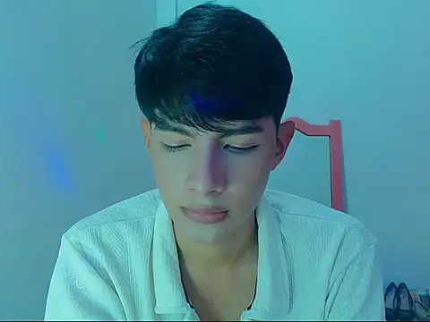 Snapshot of phuwin_bj chatting on June 3, 2026, 4:48 am phuwin bj online show from June 3, 2026, 4:48 am