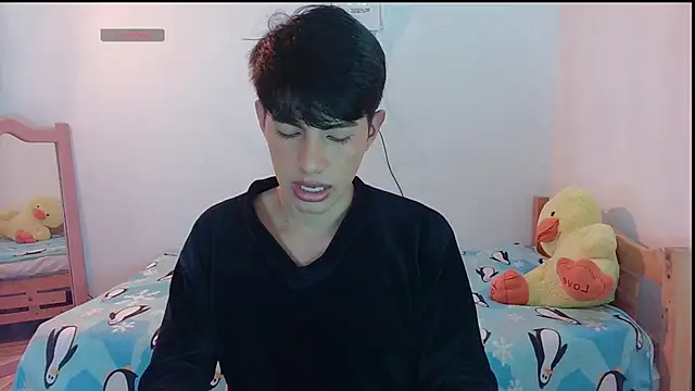 Snapshot of phuwin_bj chatting on June 24, 2026, 5:39 am phuwin bj online show from June 24, 2026, 5:39 am