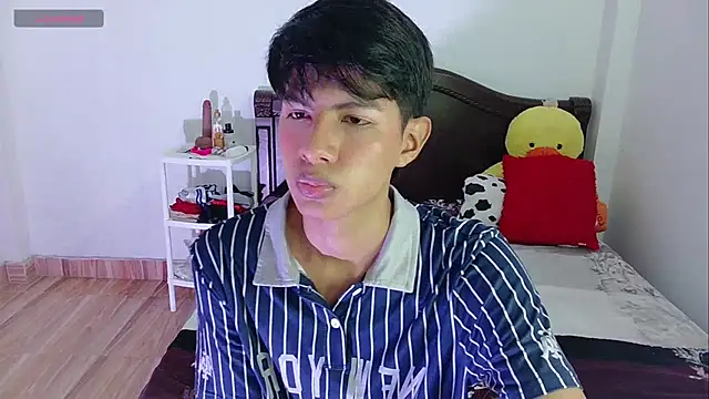 Snapshot of phuwin_bj chatting on July 19, 2026, 6:06 am phuwin bj online show from July 19, 2026, 6:06 am