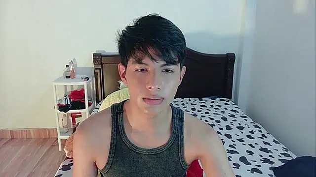 Snapshot of phuwin_bj chatting on July 27, 2026, 5:47 am phuwin bj online show from July 27, 2026, 5:47 am