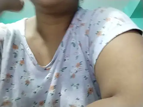 Snapshot of shapna-single chatting on May 30, 2026, 4:48 pm shapna-single online show from May 30, 2026, 4:48 pm