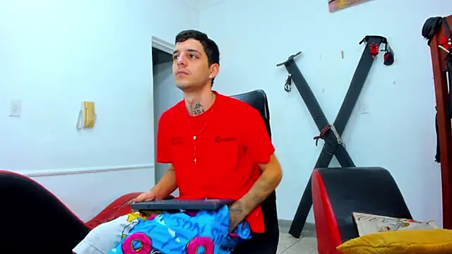 boy max latin online show from May 22, 2026, 1:57 am