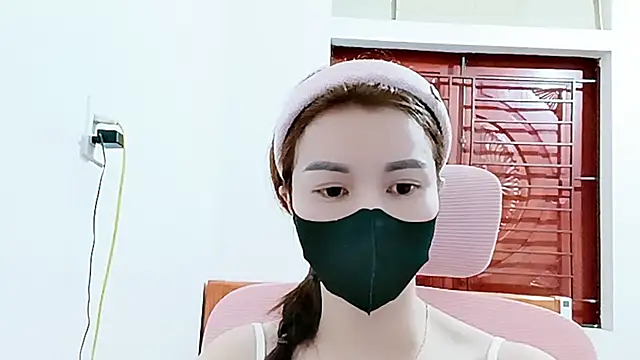 Micky-love online show from July 25, 2026, 5:05 am