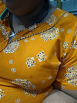geetha431 online show from July 26, 2026, 12:08 am