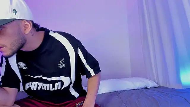  Kevin xxx online show from October 29, 2025, 6:04 am