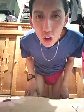 Snapshot of Twink0207 chatting on July 2, 2026, 12:21 am Twink0207 online show from July 2, 2026, 12:21 am