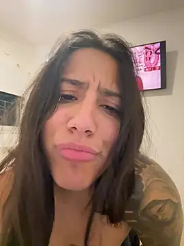 Snapshot of morenitttta chatting on May 25, 2026, 12:16 am morenitttta online show from May 25, 2026, 12:16 am