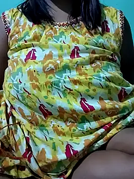 heena7348 online show from July 8, 2026, 5:17 pm