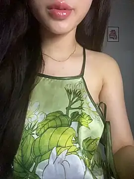 Snapshot of Uri_sexy chatting on June 5, 2026, 7:36 am Uri sexy online show from June 5, 2026, 7:36 am