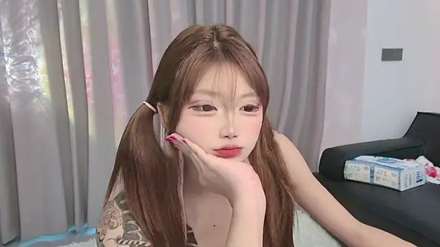 yan-0705 online show from July 25, 2026, 9:51 am