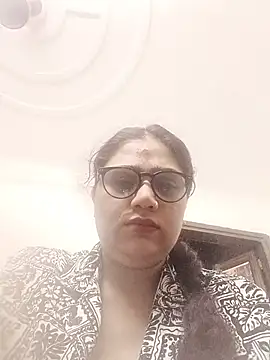 yourchahat27 online show from May 27, 2026, 11:02 pm