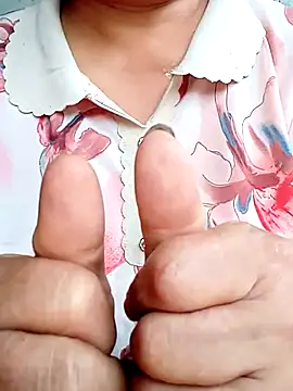 Bong sexy online show from July 17, 2026, 11:20 pm