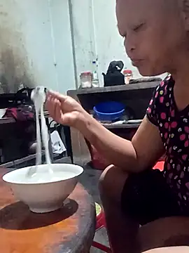 Bong sexy online show from July 20, 2026, 10:45 pm