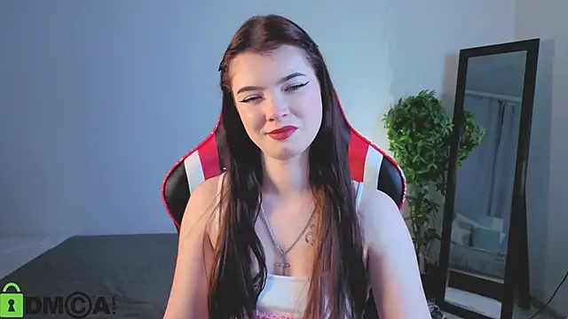 MelissaMay   online show from May 30, 2026, 7:33 pm