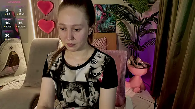 TinaShelton online show from July 17, 2026, 3:29 pm