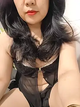 Snapshot of Myry_sweet chatting on June 5, 2026, 4:45 pm Myry sweet online show from June 5, 2026, 4:45 pm