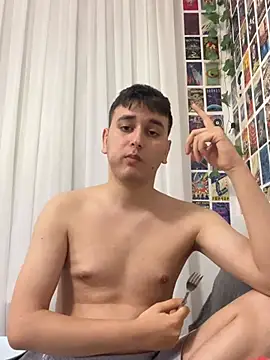 imjustaboyy1 online show from May 29, 2026, 6:28 pm