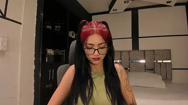 Snapshot of Nezukoo_1 chatting on May 26, 2026, 8:49 pm Nezukoo 1 online show from May 26, 2026, 8:49 pm