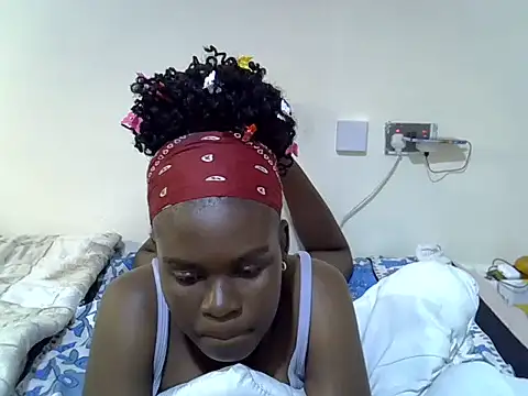 creamypetite online show from July 16, 2026, 9:15 am