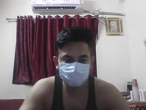Snapshot of Nivan_7251_1 chatting on May 23, 2026, 6:23 pm Nivan 7251 1 online show from May 23, 2026, 6:23 pm