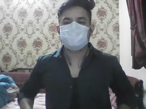 Snapshot of Nivan_7251_1 chatting on May 25, 2026, 5:19 pm Nivan 7251 1 online show from May 25, 2026, 5:19 pm