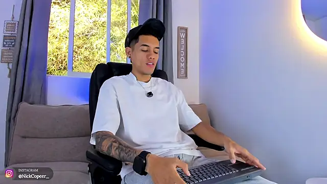 NickCopeer  online show from July 22, 2026, 1:03 pm