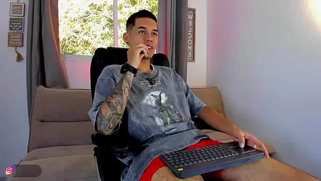 NickCopeer  online show from July 28, 2026, 12:59 pm