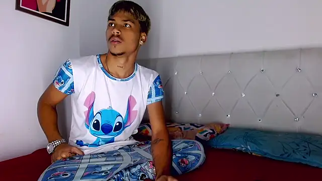 Angel foxc13 online show from July 28, 2026, 3:24 am