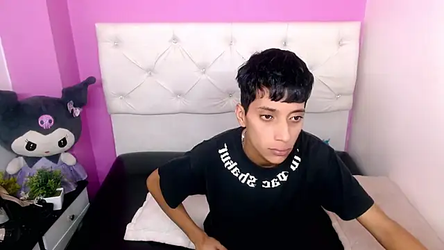 Snapshot of jl_brayan12 chatting on May 25, 2026, 7:20 pm jl brayan12 online show from May 25, 2026, 7:20 pm
