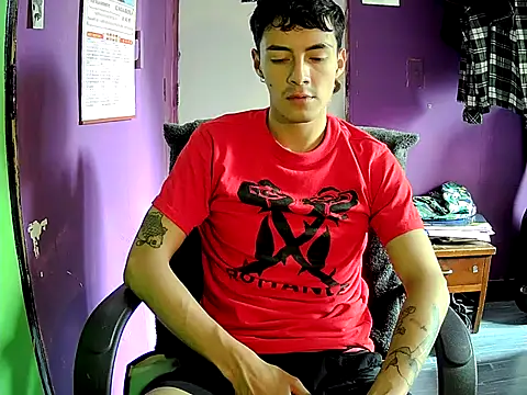 Snapshot of crisanto8 chatting on May 29, 2026, 9:13 pm crisanto8 online show from May 29, 2026, 9:13 pm